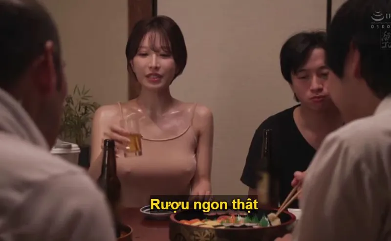 Bà xã gạ đụ cả gia đình người chồng vì ông chồng dẫn về quê rồi bỏ bê nứng lồn sml