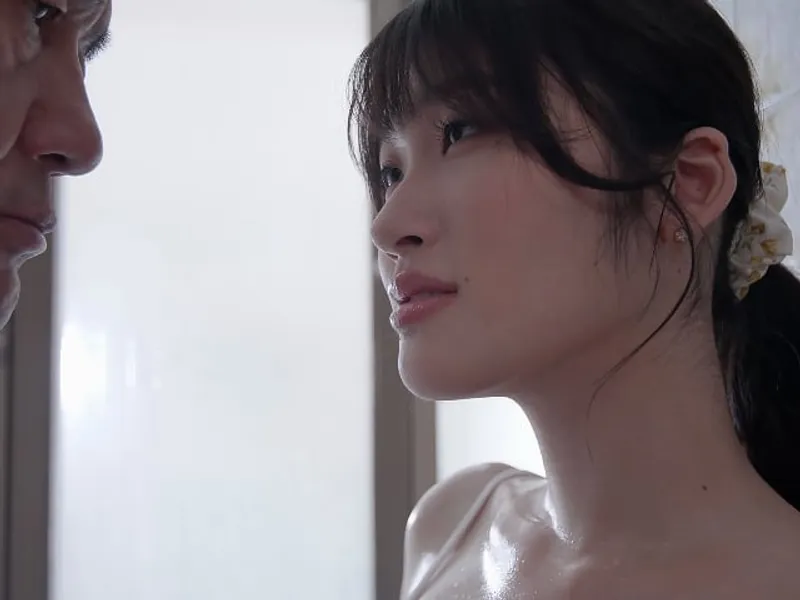 Chồng yêu bỏ bê, người vợ được ông chú giúp thỏa mãn cơn dâm đãng lồn